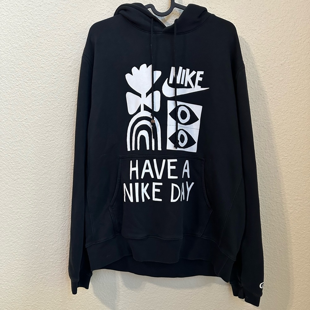 Nike Black and White Graphic Hoodie “Have a Nike Day” Mens Size Large